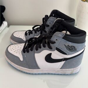 Nike High-Top Sneakers in Black and White